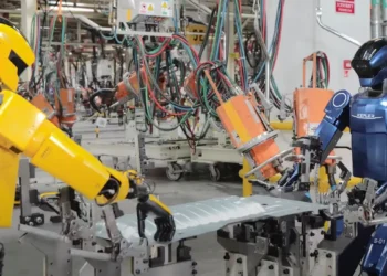 ربات‌های انسان‌نمای Kepler وارد کارخانه‌های خودروسازی شدند