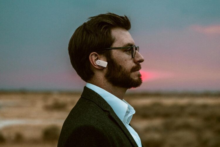 هدفون‌ OpenEarable 2.0 هنگام گوش دادن به موسیقی، علائم حیاتی شما را بررسی می‌کند