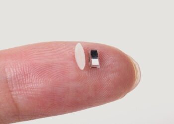 کوچک‌ترین دستگاه ضربان‌ساز قلب جهان ساخته شد
