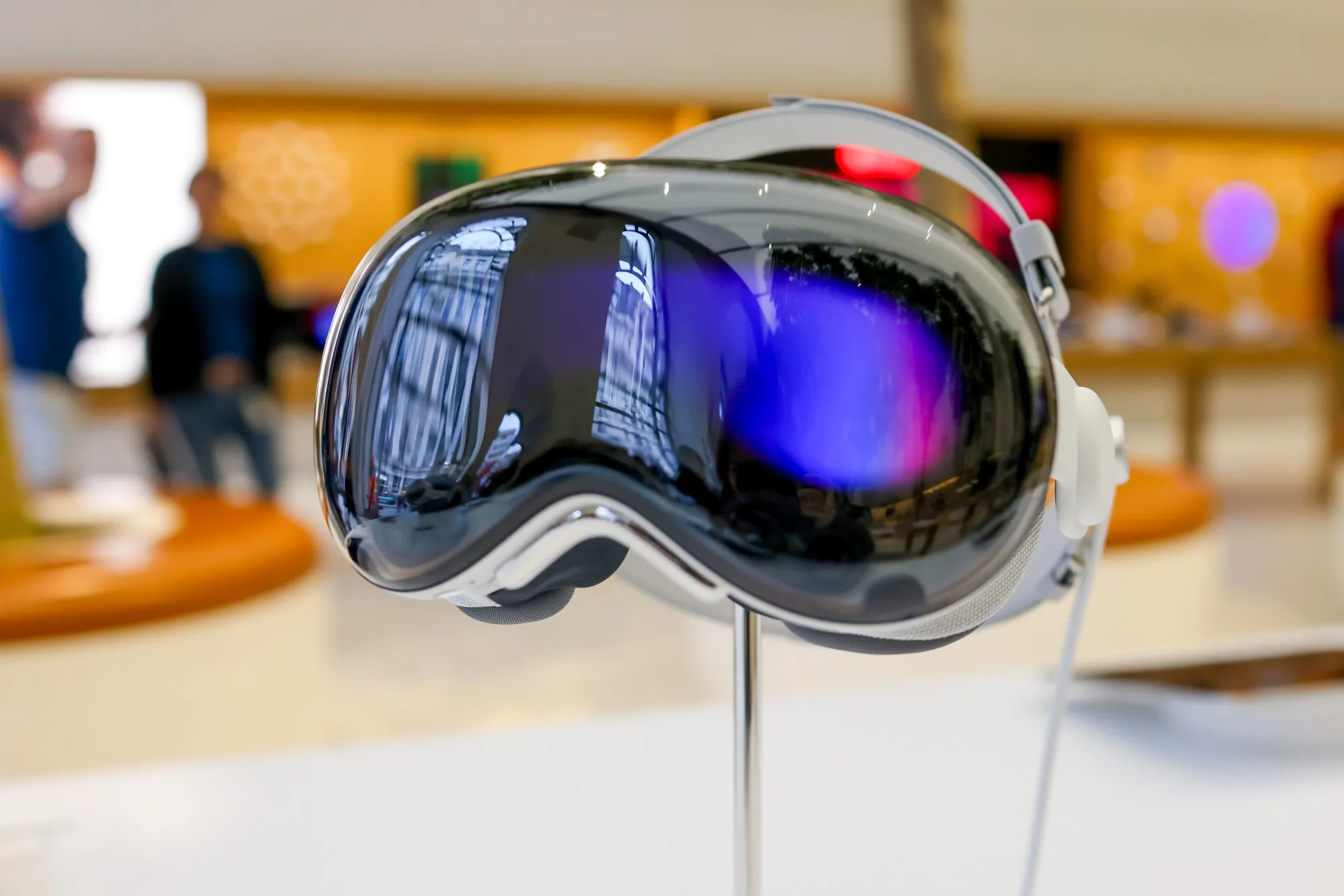 اپل از مهندس پیشین Vision Pro به اتهام سرقت اسرار تجاری شکایت کرد