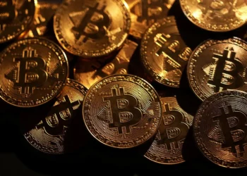 کدام آلتکوین ها امروز ترند شدهاند؟