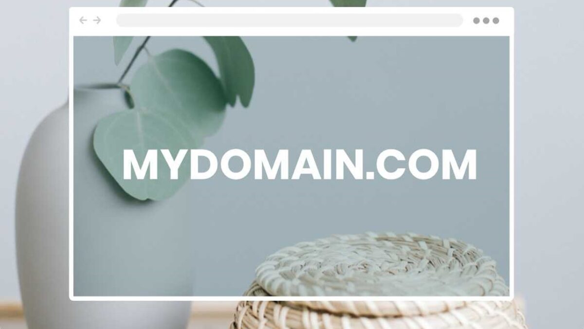 د‌امنه com چیست؟