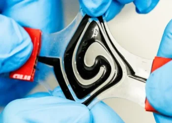 باتری نرم دانشمندان سوئدی با پرینت سه‌بعدی هر شکلی به خود می‌گیرد