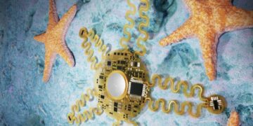 این دستگاه پوشیدنی جدید با دقتی بیش از ۹۰ درصد قلب را پایش می کند