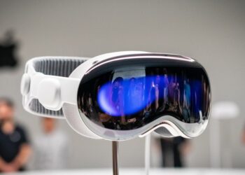 اپل با افزودن قابلیت‌های جدید دسترسی‌پذیری، Vision Pro را به چشم دوم کاربران تبدیل می‌کند