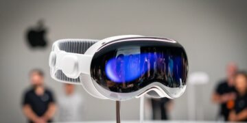 اپل با افزودن قابلیت‌های جدید دسترسی‌پذیری، Vision Pro را به چشم دوم کاربران تبدیل می‌کند