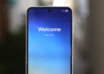 سامسونگ One UI 8 را این ماه عرضه می‌کند