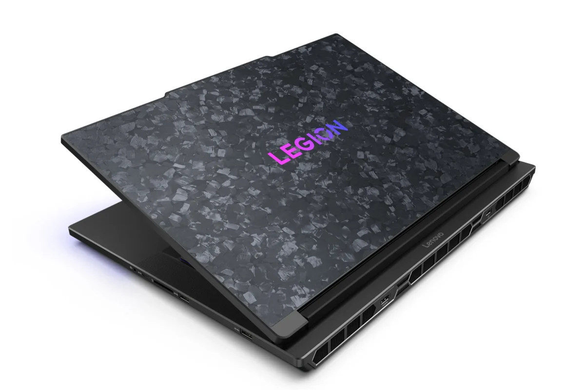 طراحی لپتاپ Legion 9i لنوو