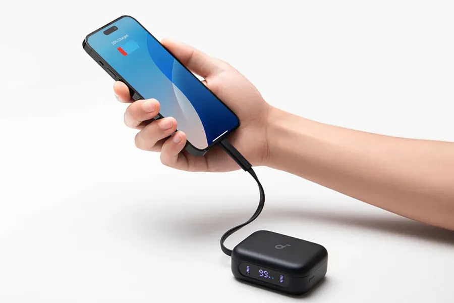 کیس شارژ ۳۰۰۰ میلیآمپرساعتی ایربادز Soundcore P41i انکر