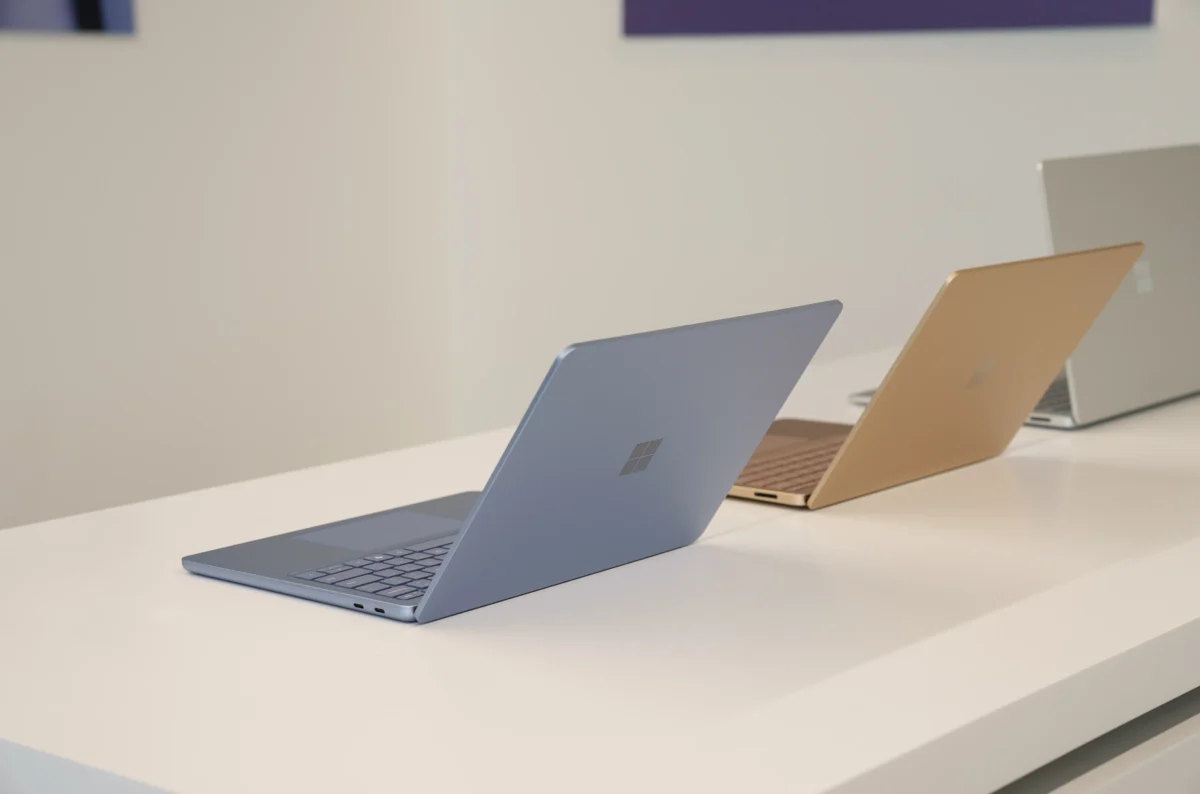 لپتاپ Surface 13 اینچی به پردازنده هشتهستهای Snapdragon X Plus از سری تراشههای Arm کوالکام