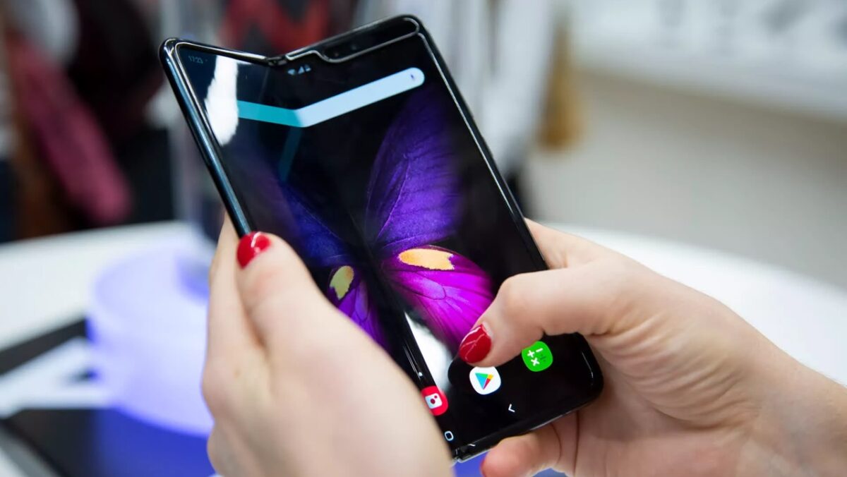 نمایشگرهای AMOLED؛ اوج کیفیت رنگ و کنتراست