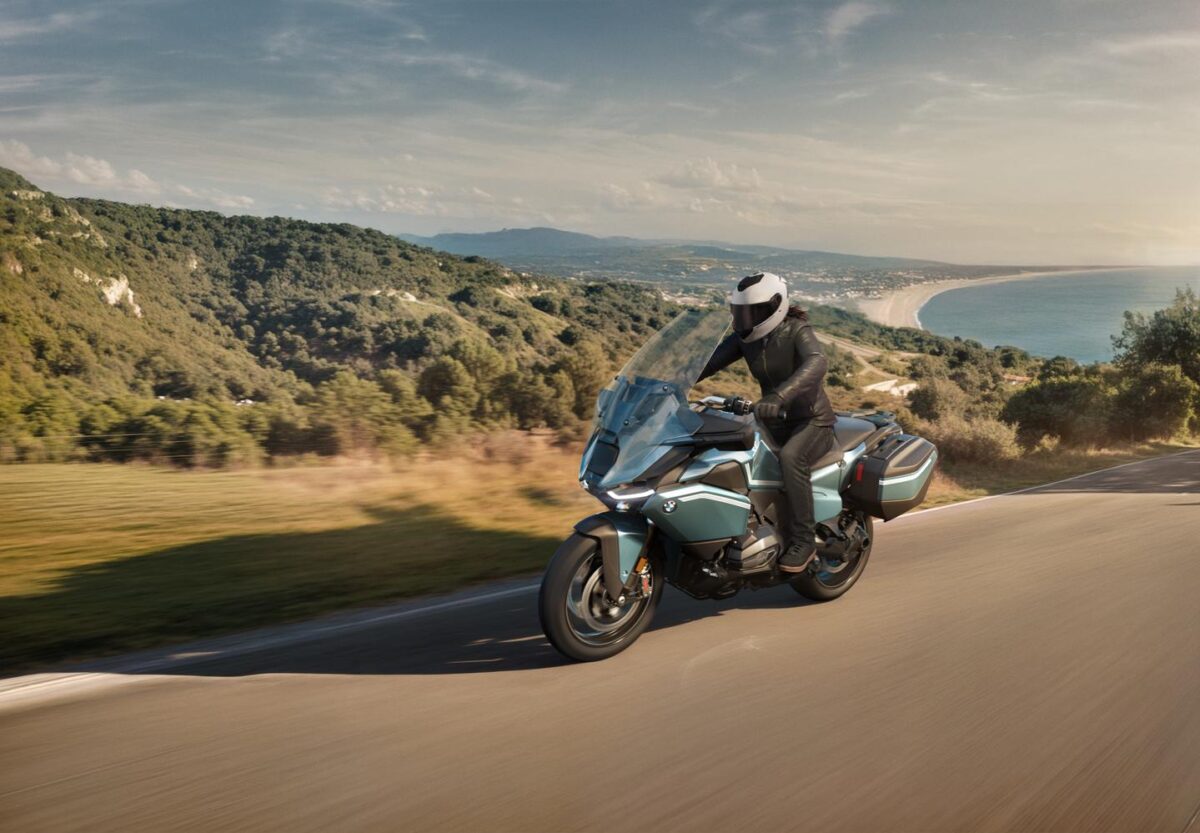 شرکت BMW از موتورسیکلت های جدید R 1300 رونمایی کرد