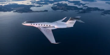 پرواز جت لوکس گلف استریم G800 با بردی چشمگیر