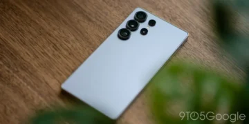 ترامپ: تعرفه ۲۵ درصدی شامل سامسونگ و تمام تولیدکنندگان خارجی گوشی هوشمند می‌ شود