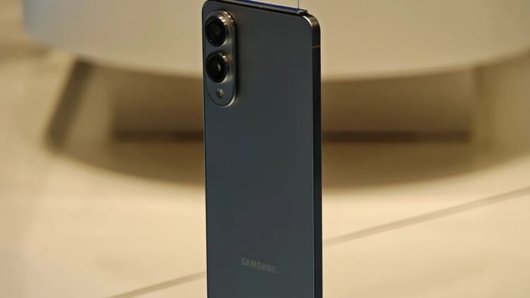 بررسی S25 Edge