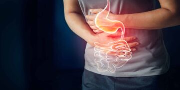 چگونه بفهمیم دچار زخم معده شده ایم؟