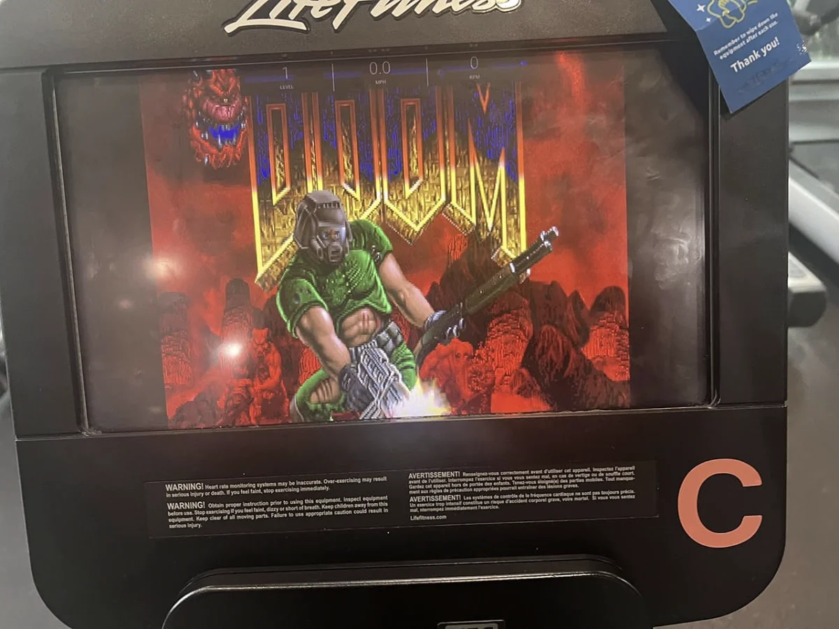 بازی Doom روی دستگاه ورزشی با موفقیت نصب شد