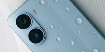 تصاویر زنده POCO F7 فاش شد؛ طراحی و مشخصات برای گیمرها