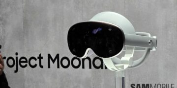 سامسونگ در نمایشگاه AWE 2025 از نمایشگر هدست XR با روشنایی ۲۰٬۰۰۰ نیت رونمایی کرد