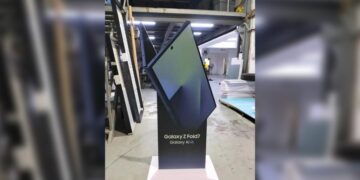 افشای طراحی فوق‌باریک گلکسی Z فولد ۷؛ سامسونگ بالاخره به رقبا نزدیک می‌شود