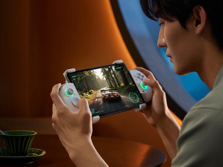 شیائومی از گیم‌پد اقتصادی Redmi GamePad با طراحی ماژولار و جوی‌استیک‌های Hall effect رونمایی کرد