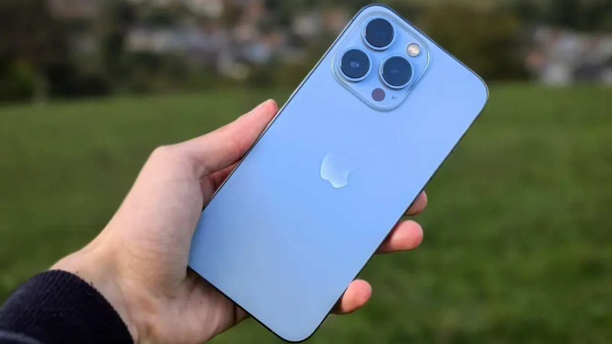 iPhone 13 Pro (ZAA)