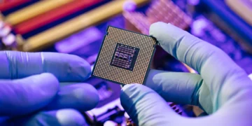 ابزار چینی طراحی تراشه هوش مصنوعی QiMeng رونمایی شد