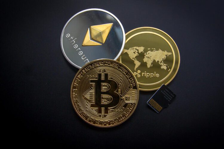 پیش‌بینی قیمت بیت‌کوین، اتریوم و ریپل؛ بازار رمزارزها هفته آینده چه مسیری را پیش می‌گیرد؟