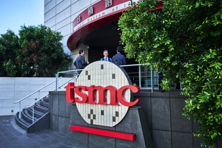 سرمایه‌گذاری احتمالی بزرگ TSMC در امارات