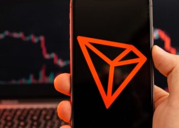 تحلیلگر سرشناس: با عبور تعداد تراکنش‌های ترون از ۸ میلیون، قیمت آماده جهش است