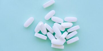 دانشمندان بطری‌ های پلاستیکی را به قرص استامینوفن تبدیل کردند