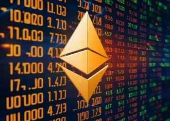 تحلیل وضعیت اتریوم پس از فروش ۲.۵ میلیارد دلاری نهنگ‌ها؛ آیا قیمت سقوط می‌کند یا آماده‌ جهش است؟