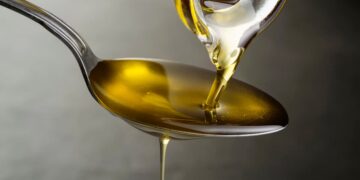 مصرف زیاد چربی مفید بدن را به تولید سلول‌ های چربی بیشتر ترغیب می ‌کند