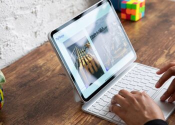 اپل از iPadOS 26 با طراحی جدید و ارتقای چشمگیر در مولتیتسکینگ رونمایی کرد
