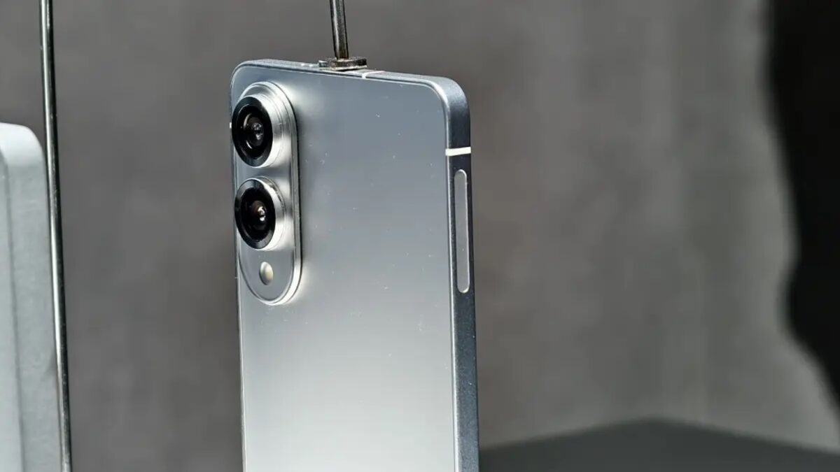 مقایسه S25 و S25 Edge از نظر طراحی