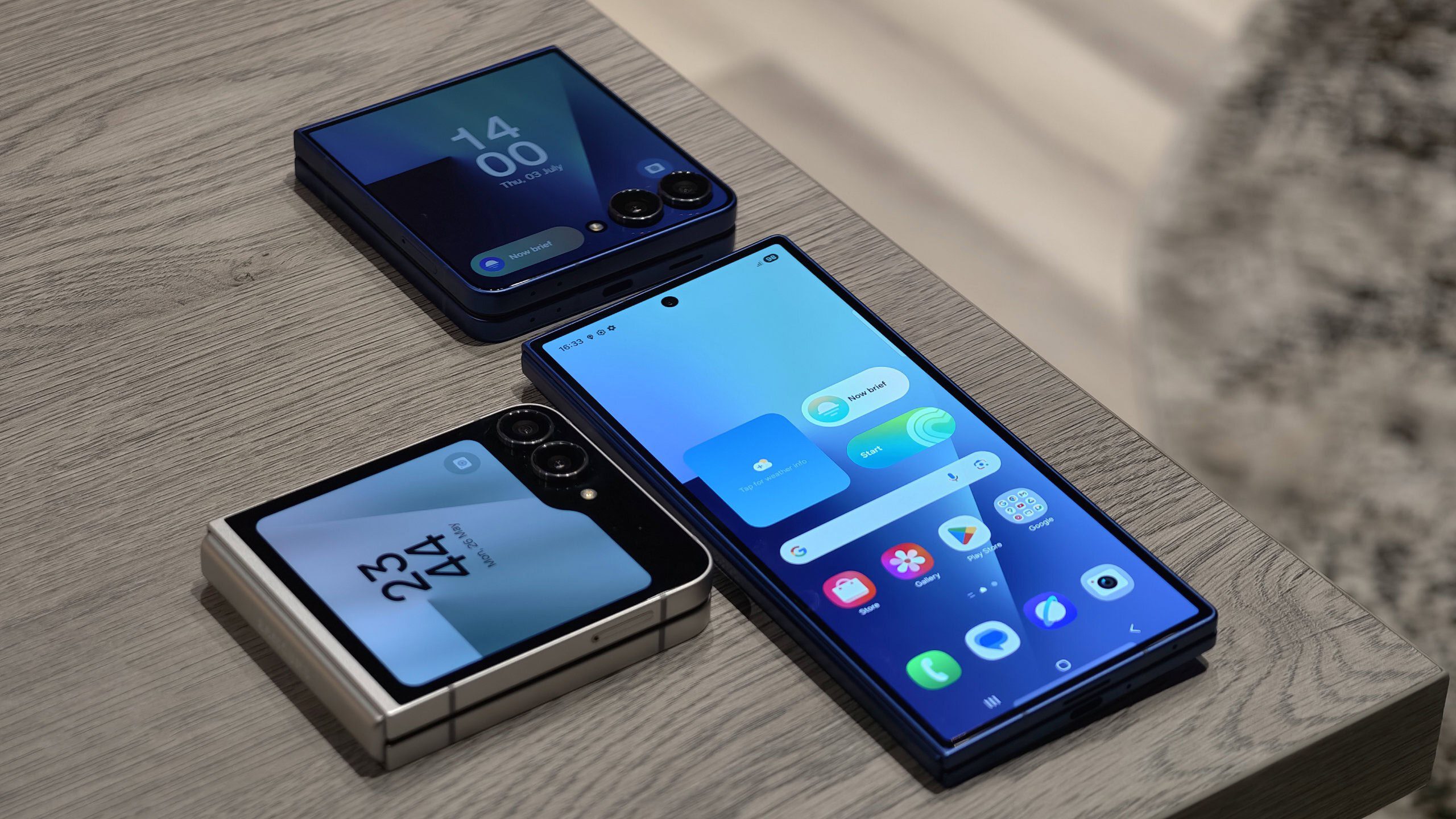 انتشار نسخه پایدار One UI 8 همراه با رونمایی گوشیهای تاشو جدید سامسونگ