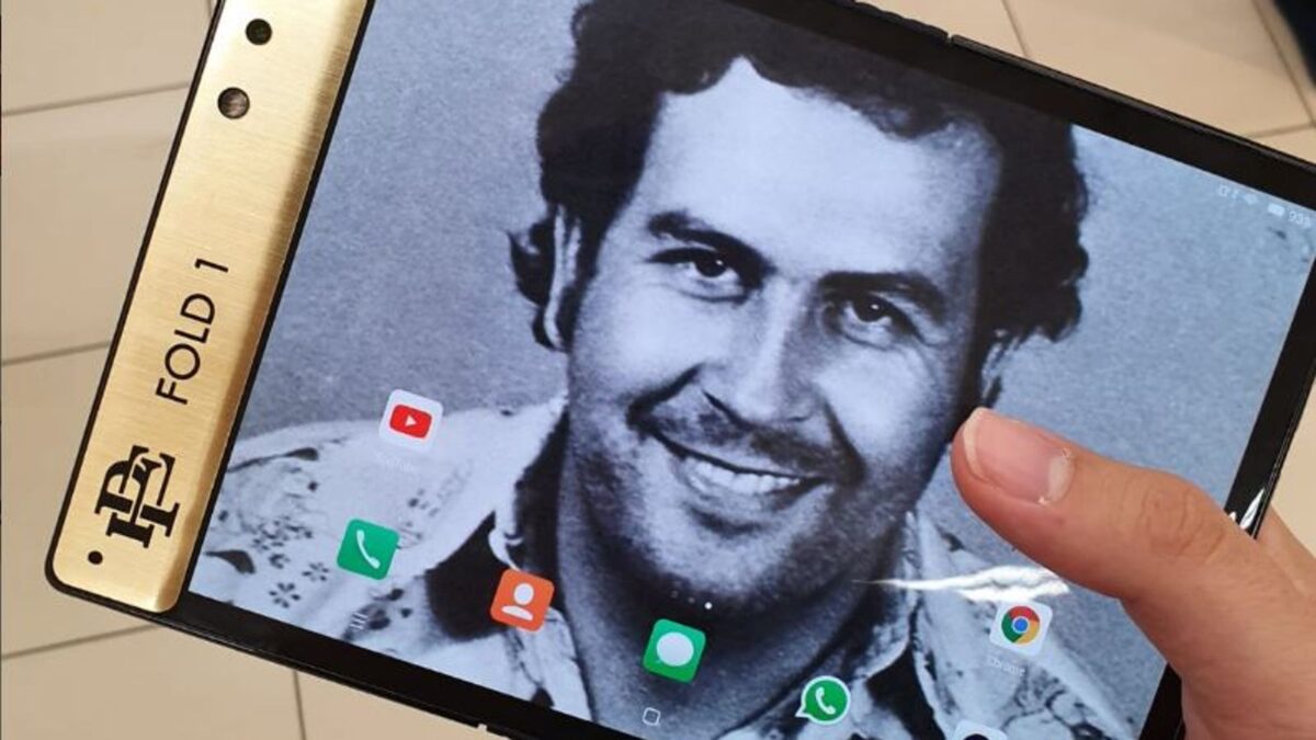 کلاهبرداری مدیرعامل Escobar Inc