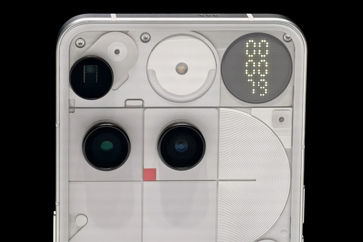 گوشی Phone 3 ناتینگ