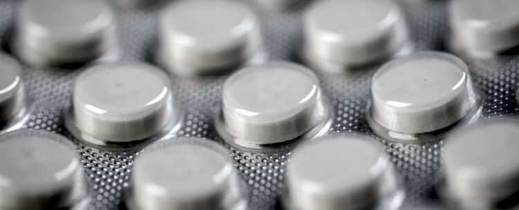 قرص استامینوفن باعث افزایش رفتارهای پرخطر می ‌شود