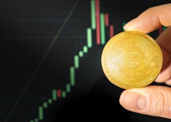 آیا بیتکوین در آستانه فتح سنگر کلیدی ۱۲۰ هزار دلار است؟