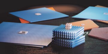 ساخت ساختارهای هوشمند با DNA که نور، صوت و ماده را کنترل می ‌کنند