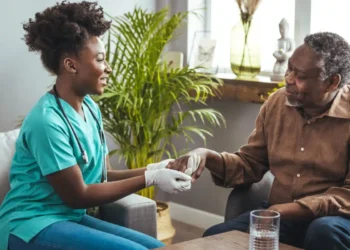 تشخیص زوال عقل در اکثر نقاط جهان بیش از ۳ سال طول می‌ کشد