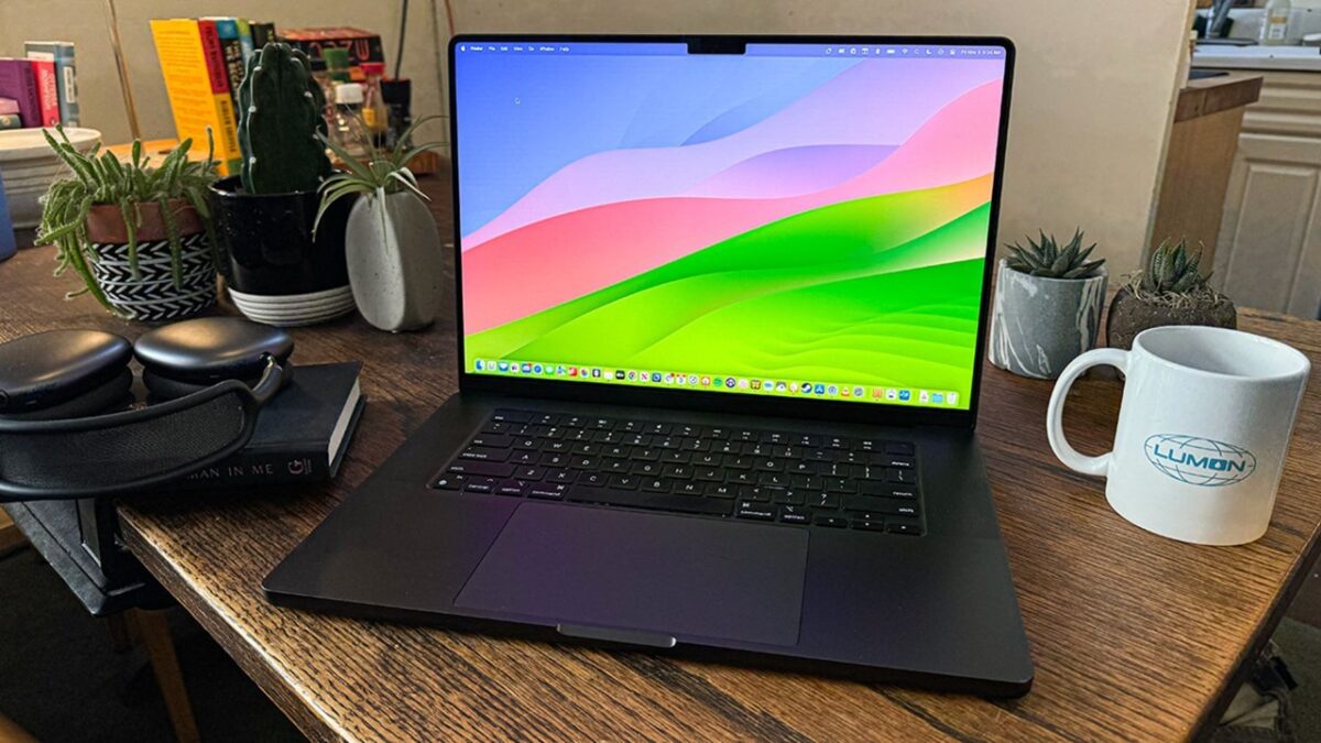 MacBook Pro M3 Pro