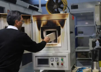 ساخت آجرهایی پایدار و سازگار با محیط زیست با تفاله‌های قهوه