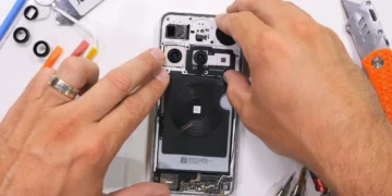 کالبدشکافی Nothing Phone (3)؛ گوشی هوشمندی مقاوم و تعمیرپذیر