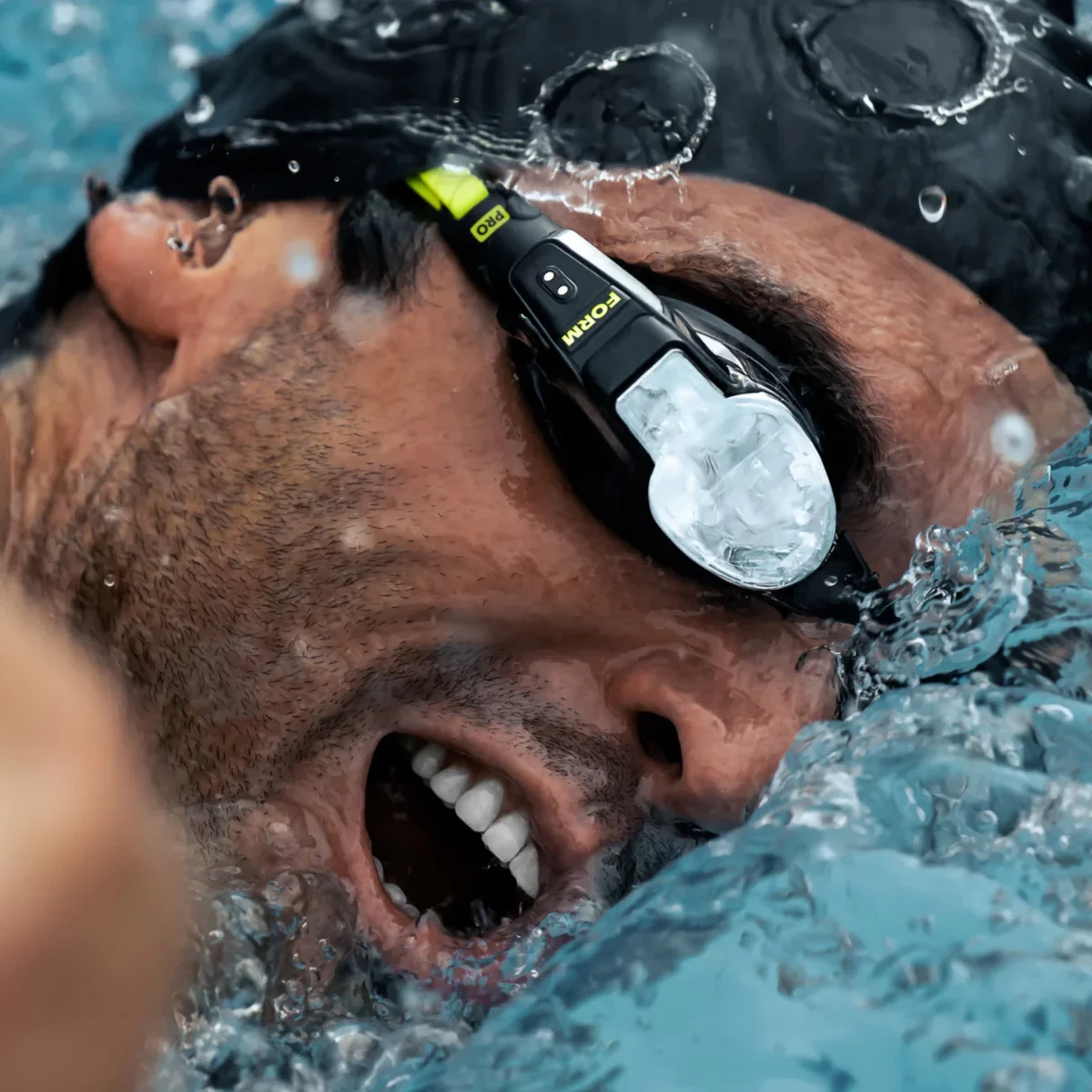 رونمایی از عینک شنای هوشمند Smart Swim 2 با نمایشگر واقعیت افزوده