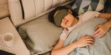 دانشمندان علت علمی خوابیدن را کشف کردند 