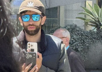 مشاهده آیفون ۱۷ پرو برای نخستین بار در سطح عمومی