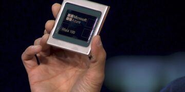 مایکروسافت عرضه چیپ اختصاصی خود را به تعویق انداخت