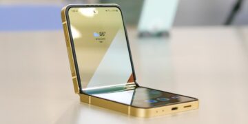 مقایسه گلکسی زد فلیپ ۷ با فلیپ ۶